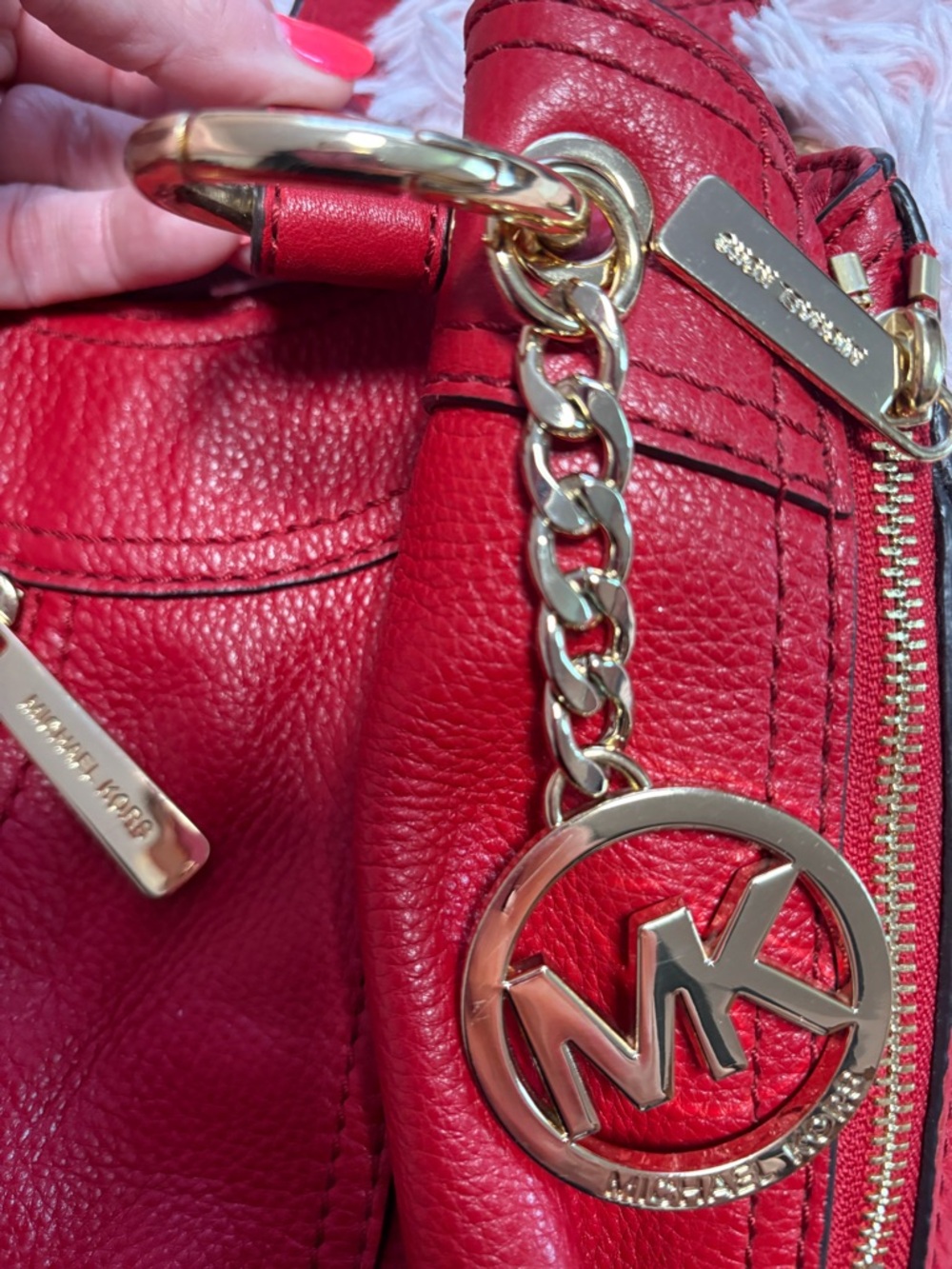 Michael Kors vibrant red Pebbled Leather Shoulder Bag with Gold Accents - Picture 14 of 14